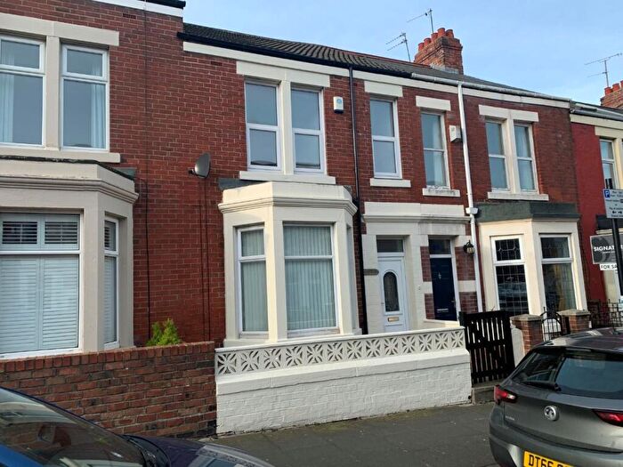 4 Bedroom Terraced House For Sale In Oxford Street, Whitley Bay, NE26