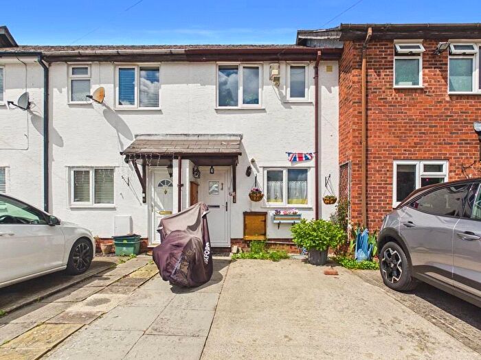 2 Bedroom Terraced House For Sale In Maldon Gardens, Gloucester, Gloucestershire, GL1