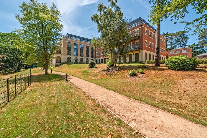 2 Bedroom Flat To Rent In Sunningdale Park, Ascot, SL5