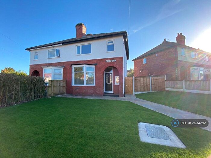 3 Bedroom Semi-Detached House To Rent In Wembley Avenue, Blackpool, FY3