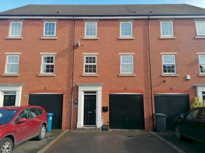 4 Bedroom Town House To Rent In Mary Slater Road, Lichfield, WS13