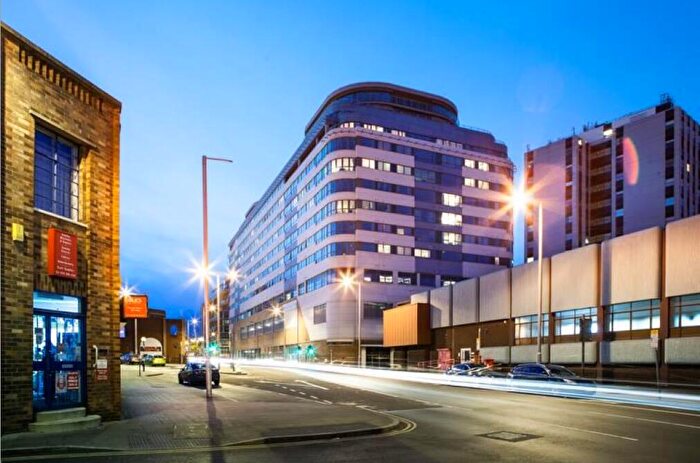 1 Bedroom Apartment To Rent In Marco Island, Huntingdon Street, NG1