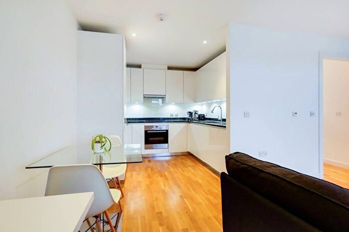 1 Bedroom Flat To Rent In Liberty Bridge Road, Stratford, London, E20