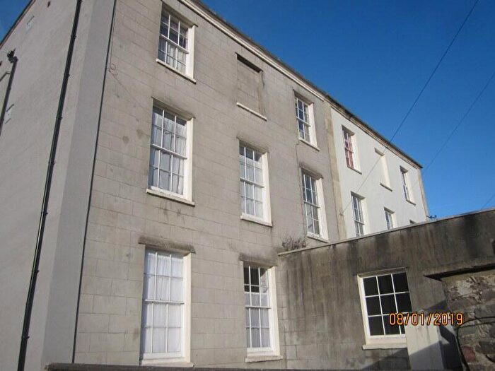 3 Bedroom Property To Rent In Wetherell Place Fff – Ref:, BS8