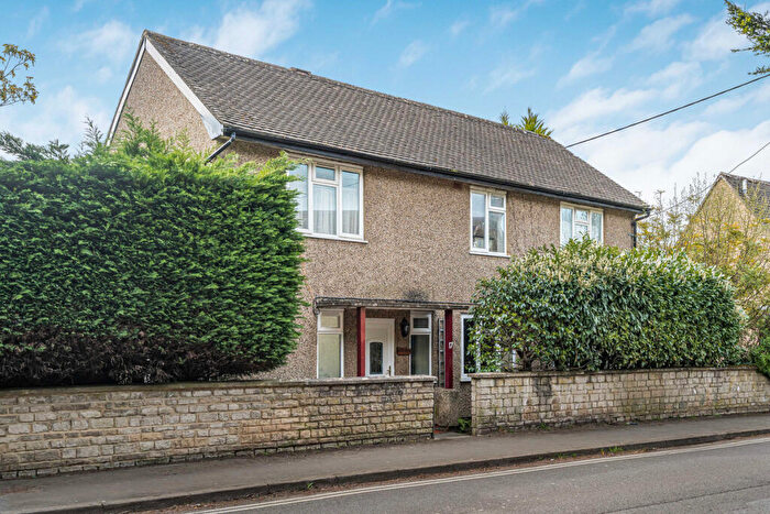 4 Bedroom Detached House For Sale In Lyne Road, Oxon, OX5