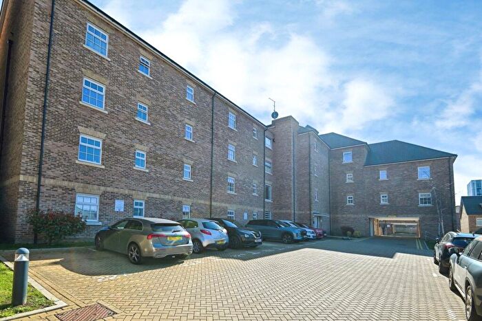 1 Bedroom Flat For Sale In Bolton Place, Chimney Avenue, Maidstone, Kent, ME14
