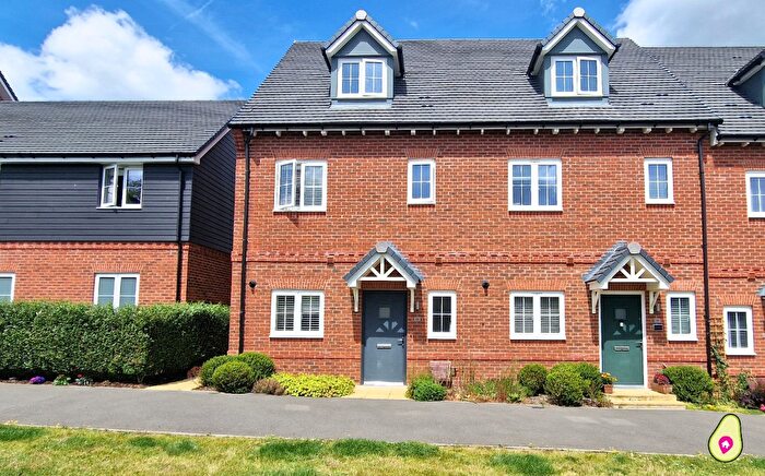 3 Bedroom End Of Terrace House To Rent In Corn Path, Finchwood Park, Wokingham, Berkshire, RG40