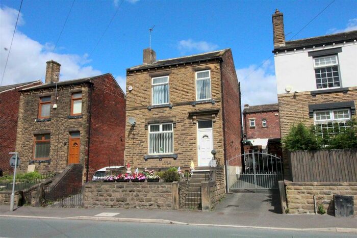 2 Bedroom Semi-Detached House To Rent In Bradford Road, Birstall, Batley, WF17