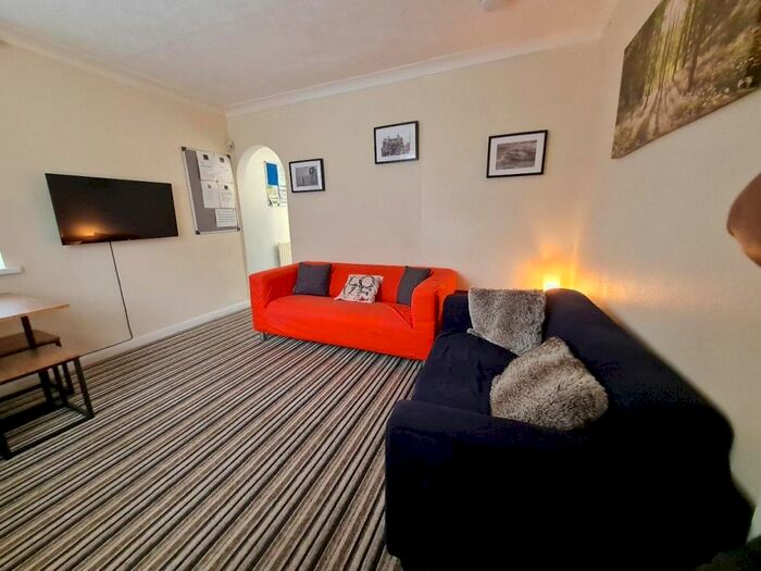 5 Bedroom Detached House To Rent In The Avenue, Brighton, BN2