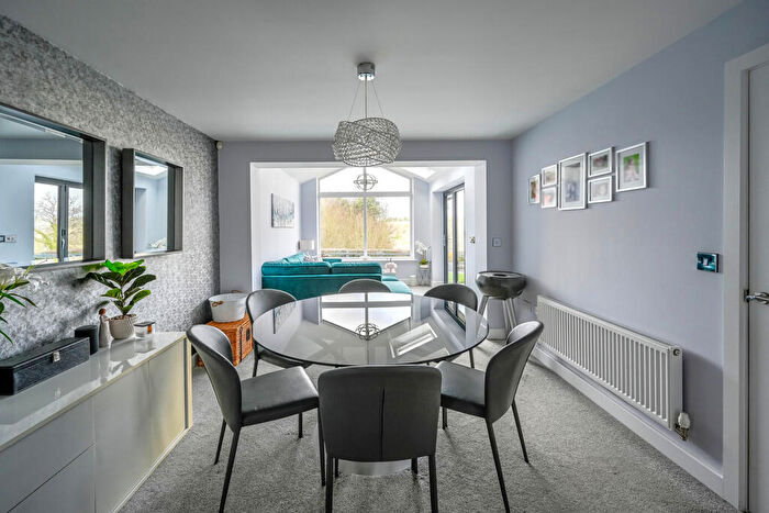 4 Bedroom Detached House For Sale In Spire Close, Ashbourne, DE6