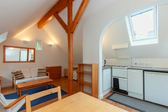 1 Bedroom Flat To Rent In Larkins Lane, Headington, Oxford, OX3