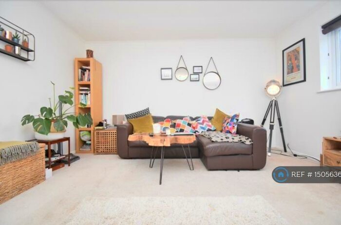 1 Bedroom Flat To Rent In Clive Road, Bexleyheath, DA17