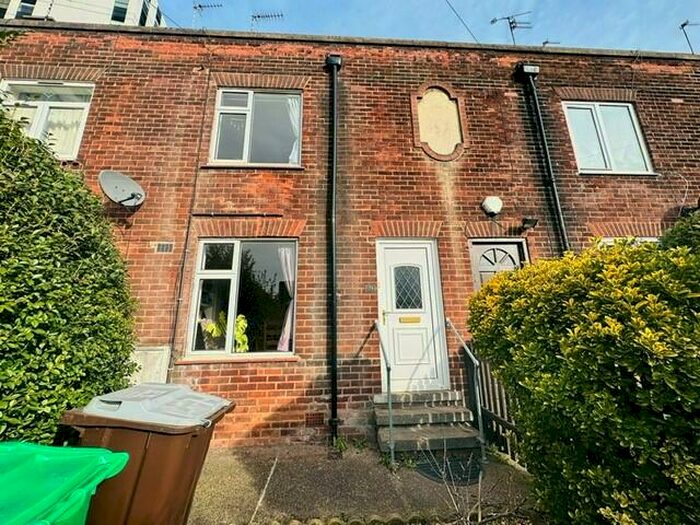 3 Bedroom Terraced House To Rent In Brook Street, Nottingham, NG1