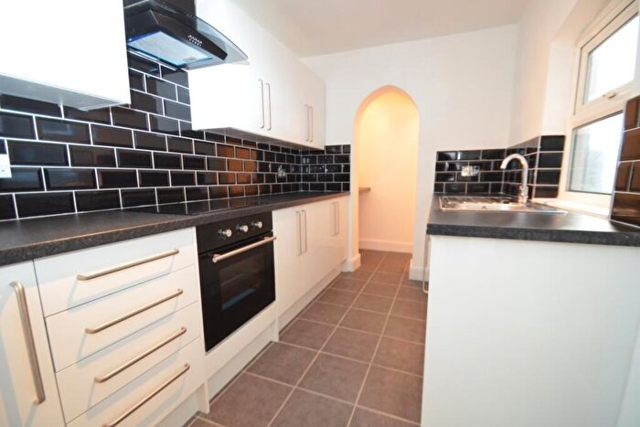 2 Bedroom Terraced House To Rent In Buccleuch Street, Kettering, Northamptonshire, NN16
