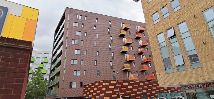 2 Bedroom Flat To Rent In Bath House, Barking, IG11