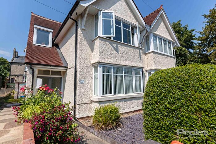 Studio To Rent In Park Lane, Norwich, NR2