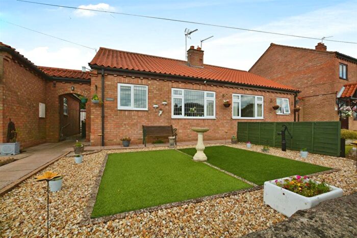 2 Bedroom Semi-Detached Bungalow For Sale In West Street, West Halton, DN15