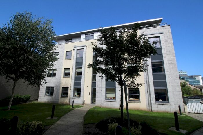 2 Bedroom Flat To Rent In Willowbank Road, City Centre, Aberdeen, AB11