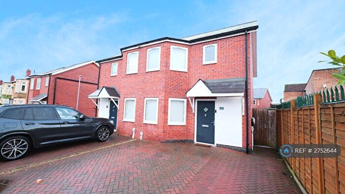 3 Bedroom Semi Detached House To Rent In Dennis Road, Coventry, CV2
