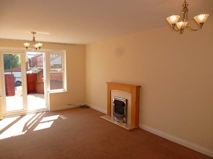 3 Bedroom House To Rent In Caerphilly Road, Llanishen, Cardiff, CF14