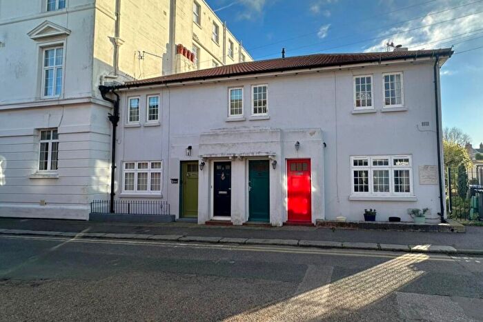 2 Bedroom Maisonette For Sale In Peter Street, Deal, CT14