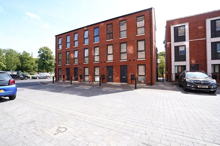3 Bedroom Town House For Sale In Elisabeth Gardens, Stockport, Greater Manchester, SK5