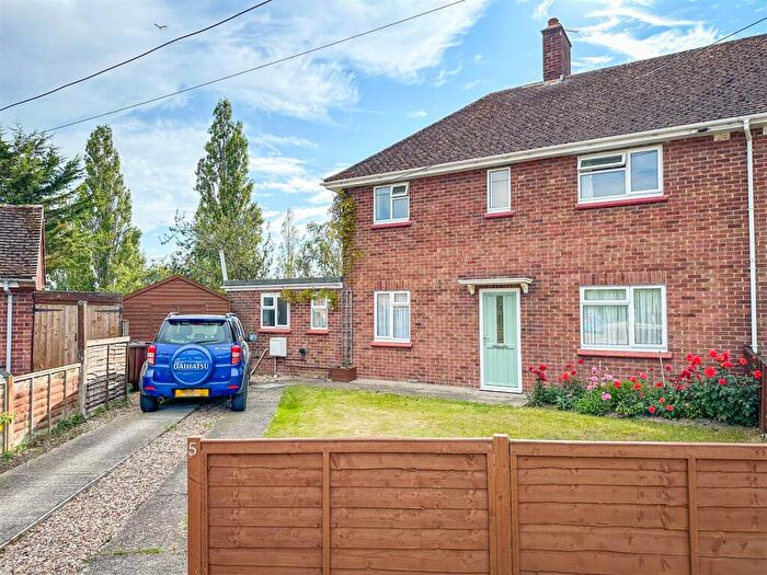3 Bedroom Semi-Detached House For Sale In Hilltop Crescent, Weeley, Essex, CO16