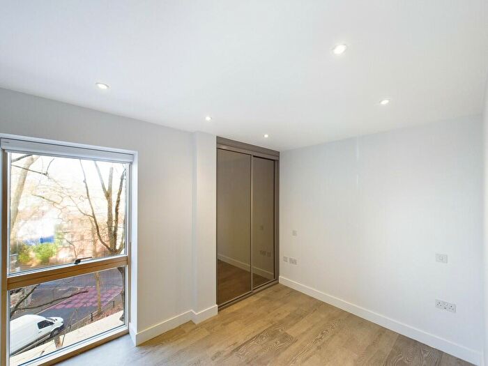 2 Bedroom Apartment To Rent In Redcross Street, Bristol, BS2