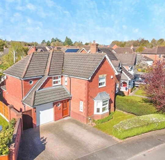 4 Bedroom Detached House For Sale In Nesfield Grove, Hampton-In-Arden, Solihull, B92
