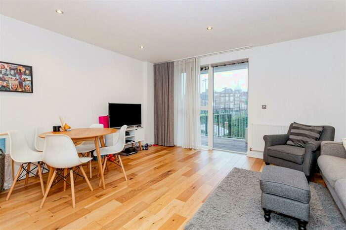 2 Bedroom Apartment To Rent In Plender Street, Camden Town, NW1