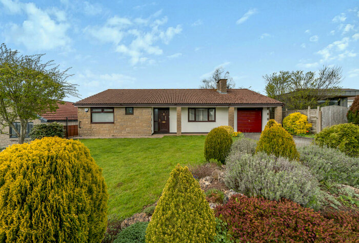 3 Bedroom Bungalow For Sale In Jubilee Drive, Failand, Bristol, North Somerset, BS8