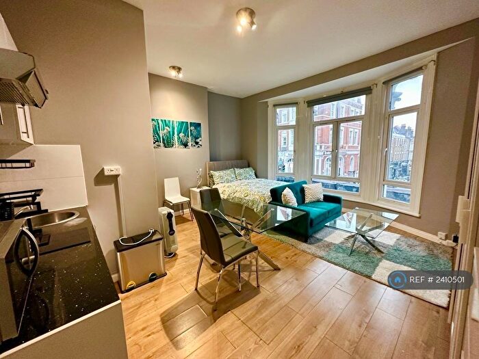 Studio To Rent In West End Lane, London, NW6