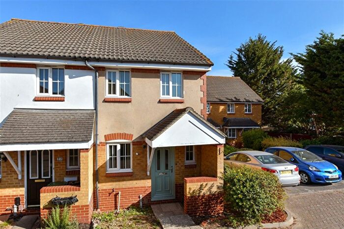 2 Bedroom Semi Detached House For Sale In Elizabeth Close, Cheam, London, Surrey, SM1