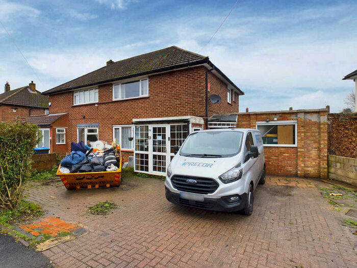 2 Bedroom SemiDetached House For Sale In Cator Crescent, New Addington