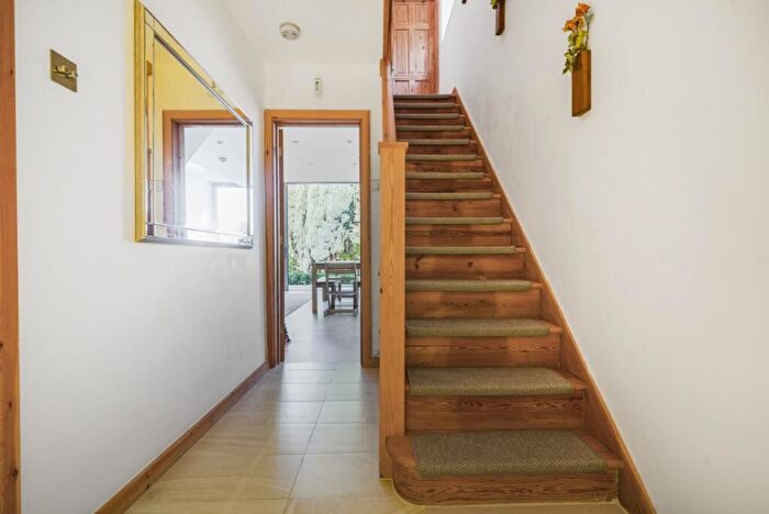 4 Bedroom House To Rent In Farquhar Road, London, SE19