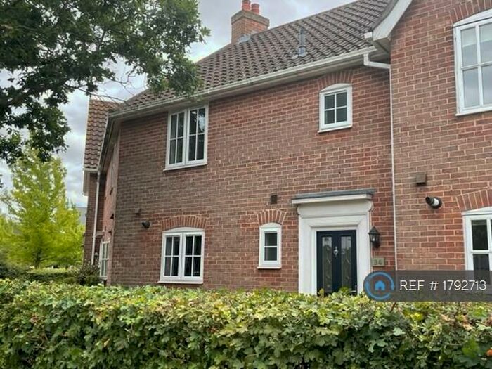 3 Bedroom Terraced House To Rent In Bluebell Avenue, Bury St. Edmunds, IP32