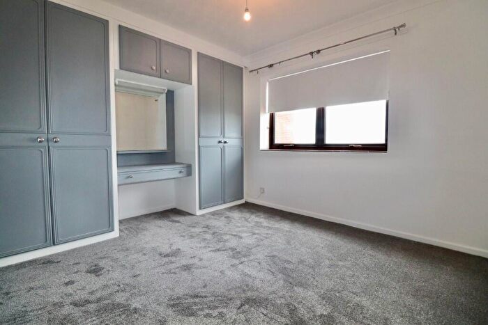 2 Bedroom Flat To Rent In Ambleside Court, Clacton-on-Sea, CO15