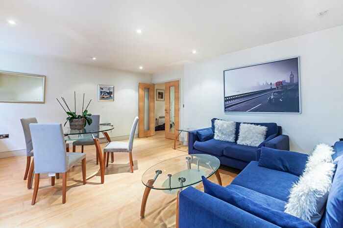 2 Bedroom Flat To Rent In Cayenne Court, Shad Thames, SE1