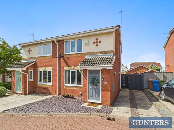 2 Bedroom Semi-Detached House For Sale In Aysgarth Rise, Bridlington, YO16