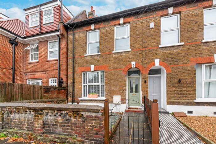 2 Bedroom End Of Terrace House To Rent In Somerville Road, Penge, London, SE20
