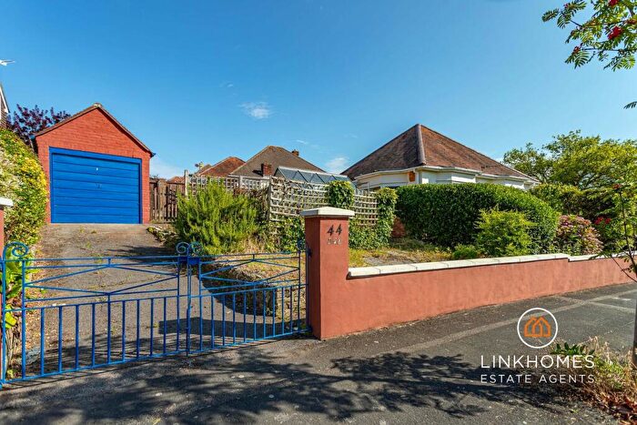 2 Bedroom Detached Bungalow For Sale In Mount Pleasant Drive, Bournemouth, BH8