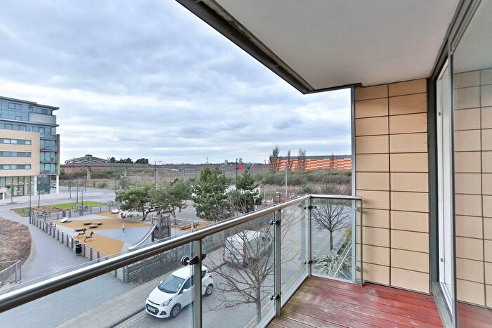 2 Bedroom Flat For Sale In Ebb Court, London, E16