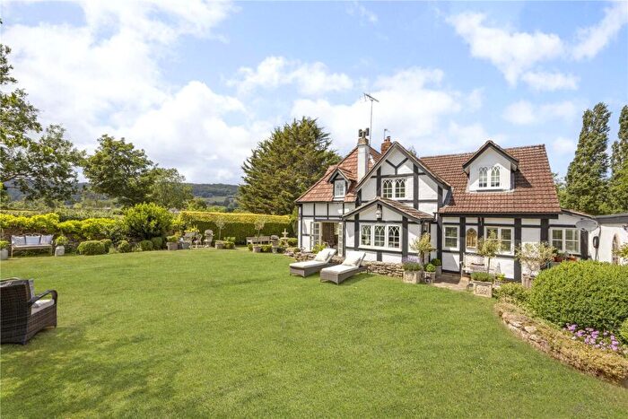 4 Bedroom Semi-Detached House For Sale In Witcombe, Gloucester, Gloucestershire, GL3