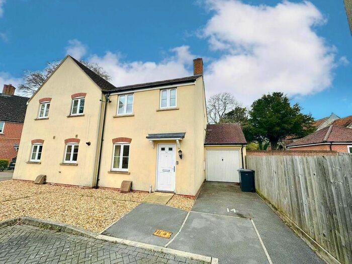 3 Bedroom Semi-Detached House To Rent In Trinity View Road, Tidworth, SP9