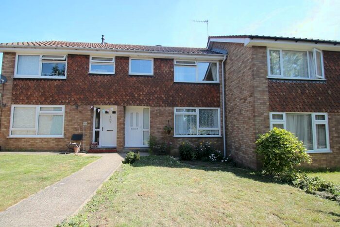 3 Bedroom House To Rent In Buckland Road, Orpington, BR6