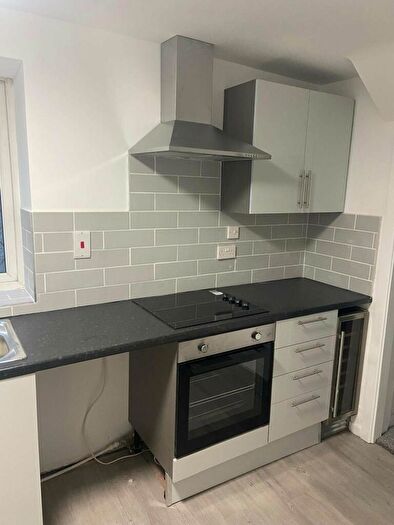 3 Bedroom House To Rent In Hafod Street, SA1