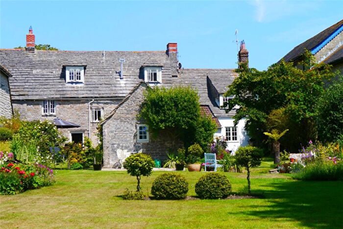 4 Bedroom End Of Terrace House For Sale In Corfe Castle, Dorset, BH20