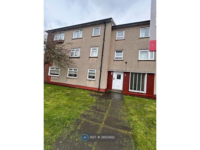 3 Bedroom Flat To Rent In Marswood Green, Hamilton, ML3