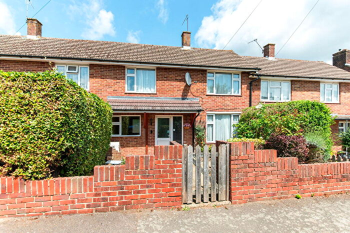 2 Bedroom Terraced House For Sale In New Causeway, Reigate, RH2