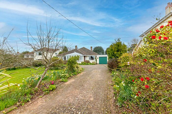 3 Bedroom Detached Bungalow For Sale In Rushmoor Lane, Backwell, BS48
